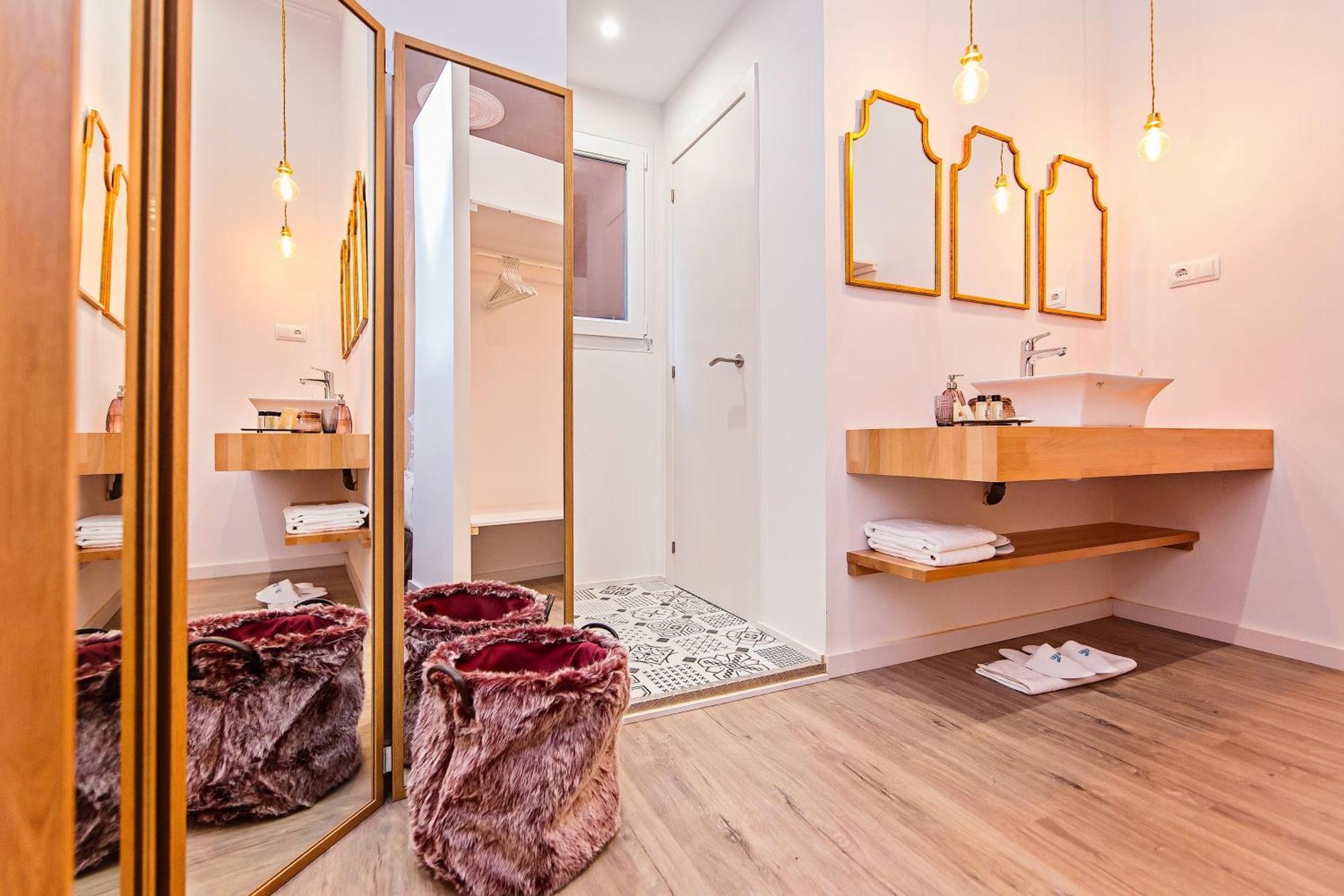 Sweett - La Pedrera - Paseo De Gracia Apartment Barcelona Ngoại thất bức ảnh